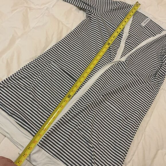 TICKLED TEAL, smock, large, great condition, gray stripes, front pockets - Picture 8 of 11